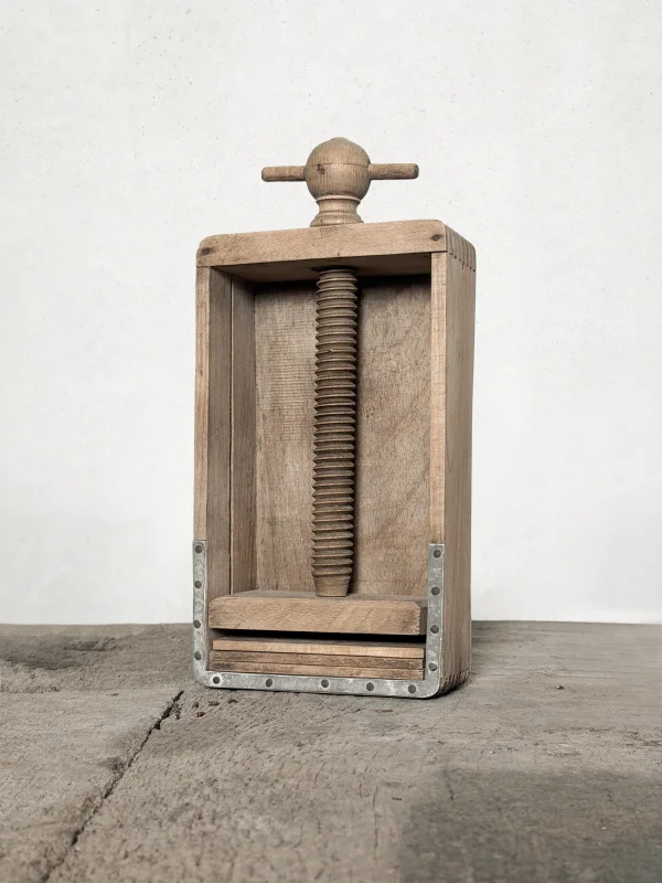 Vintage Flower Press