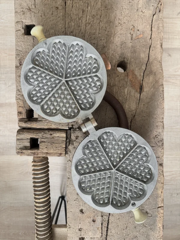 Vintage Heart-Shaped Waffle Iron