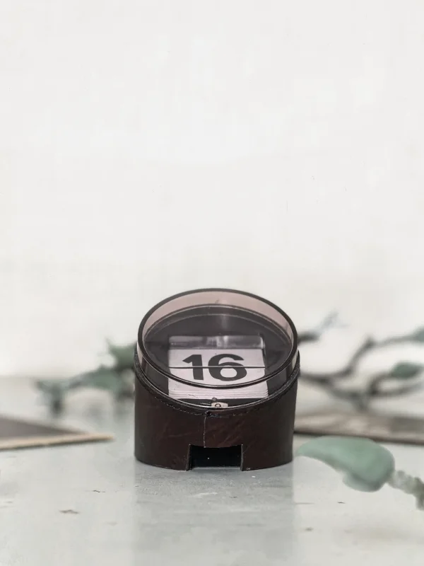 Tischdekoration - ewiger Kalender