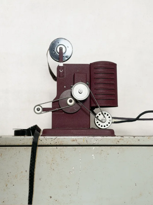 uralter Filmprojektor